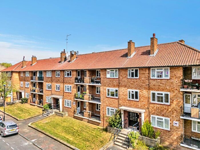 1 Bedroom Flat For Sale In Campsbourne Road, London, N8