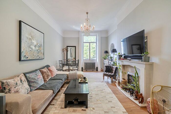 3 Bedroom Flat For Sale In Westbourne Terrace, Hyde Park, W2
