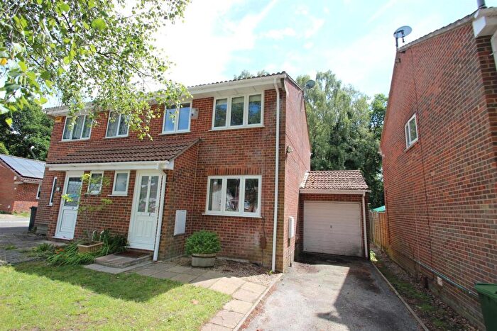 3 Bedroom Semi-Detached House To Rent In Swift Close, Poole, BH17