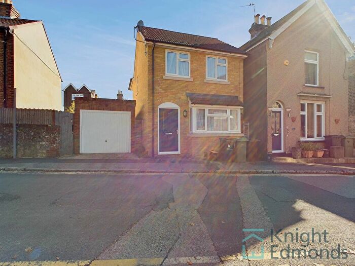 2 Bedroom Detached House To Rent In Lower Fant Road, Maidstone, ME16