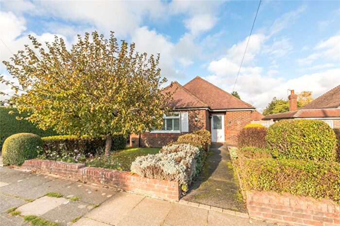 3 Bedroom Bungalow For Sale In Green Ridge, Brighton, Sussex, BN1