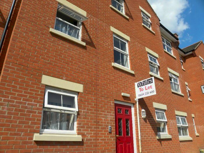 1 Bedroom Flat To Rent In Derby Road, Northampton, NN1
