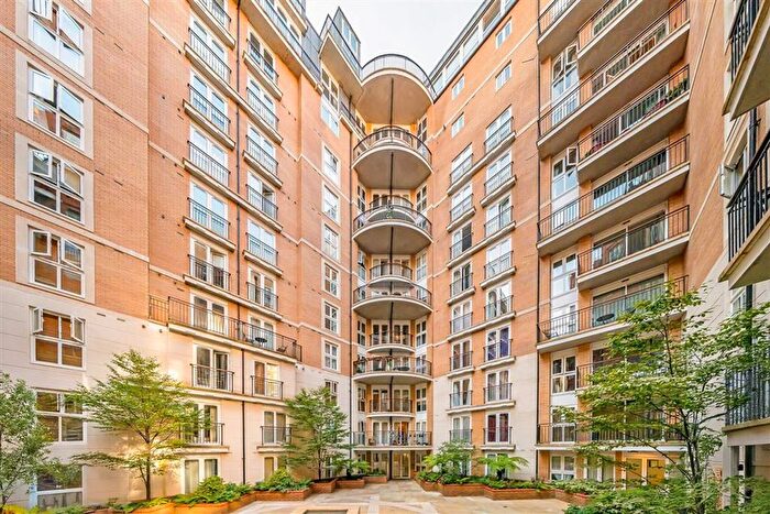 1 Bedroom Flat For Sale In Victoria Street, Westminster, SW1H