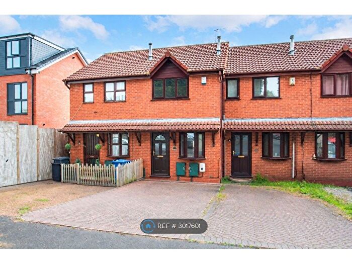 2 Bedroom Terraced House To Rent In Commonside, Brierley Hill, DY5