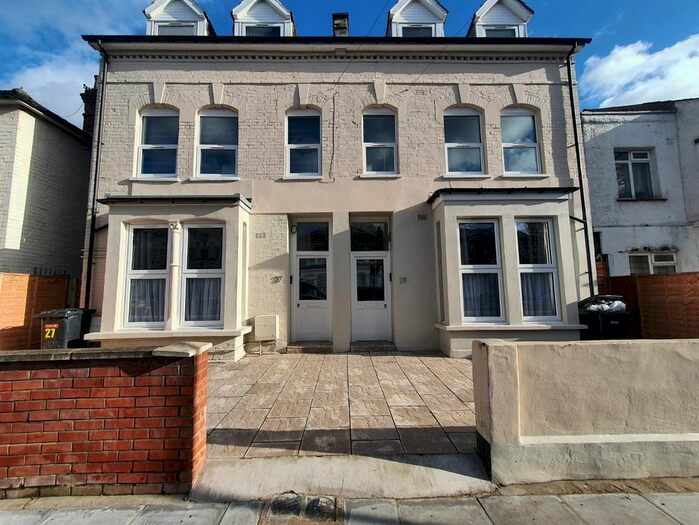 1 Bedroom Flat To Rent In Vicarage Road, London, N17