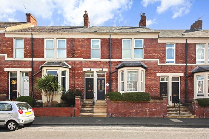 2 Bedroom Flat To Rent In Windsor Avenue, Saltwell, Gateshead, NE8