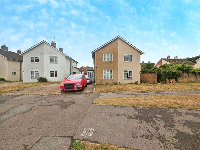 2 Bedroom Semi-Detached House For Sale In Burke Drive, Southampton, Hampshire, SO19