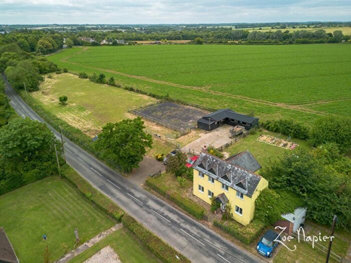 3 Bedroom Detached House For Sale In Tilbury Juxta Clare, CO9