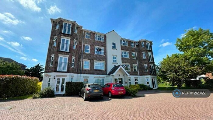 2 Bedroom Flat To Rent In Caversham, Reading, RG4