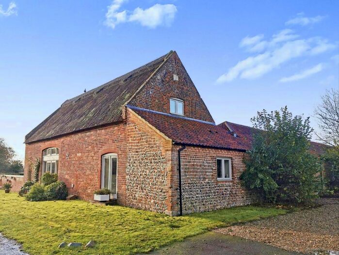 2 Bedroom Barn Conversion For Sale In Rectory Road, Suffield, Norwich NR11