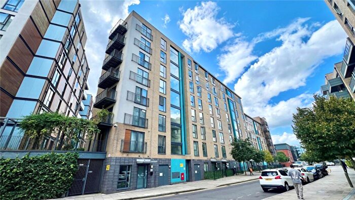 Flat For Sale In Crawford Court, NW9