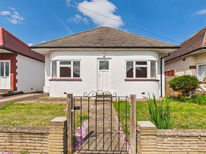 2 Bedroom Bungalow To Rent In Gladstone Avenue, Twickenham, TW2
