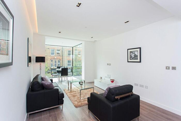 1 Bedroom Flat To Rent In Leman Street, Goodman's Fields, Aldgate, London, E1