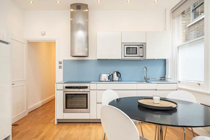 2 Bedroom Flat For Sale In West Smithfield, City Of London, EC1A