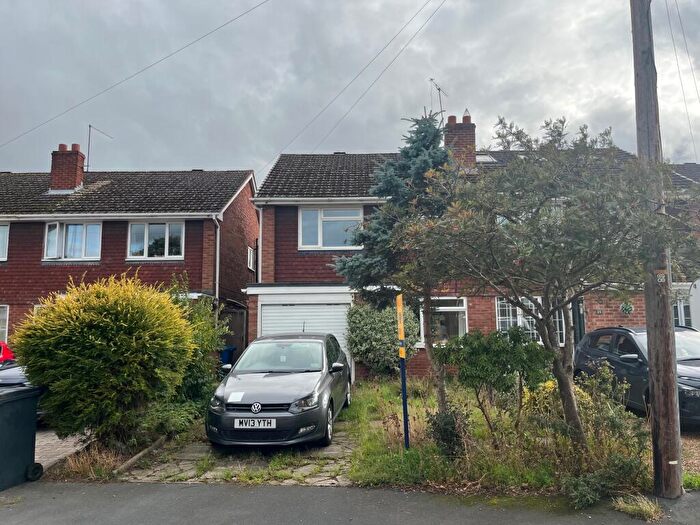 4 Bedroom Semi-Detached House For Sale In Walkfield Road, Alrewas, Burton-On-Trent, DE13
