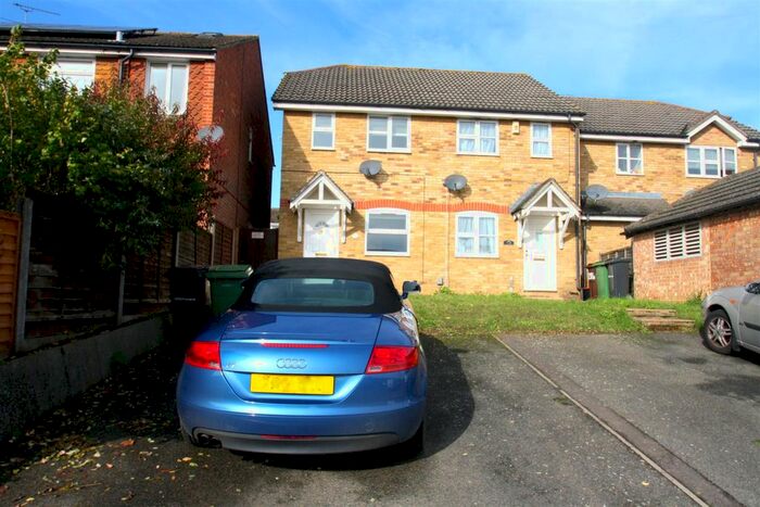2 Bedroom End Of Terrace House To Rent In Upper Fant Road, Maidstone, ME16