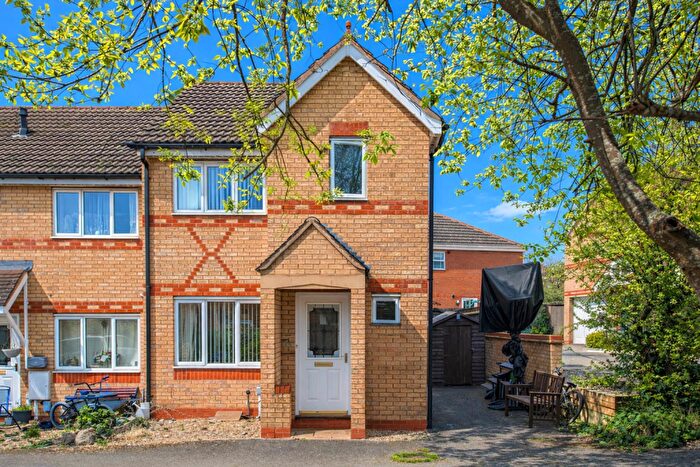 3 Bedroom Detached House For Sale In Thatch Meadow Drive, Market Harborough, LE16