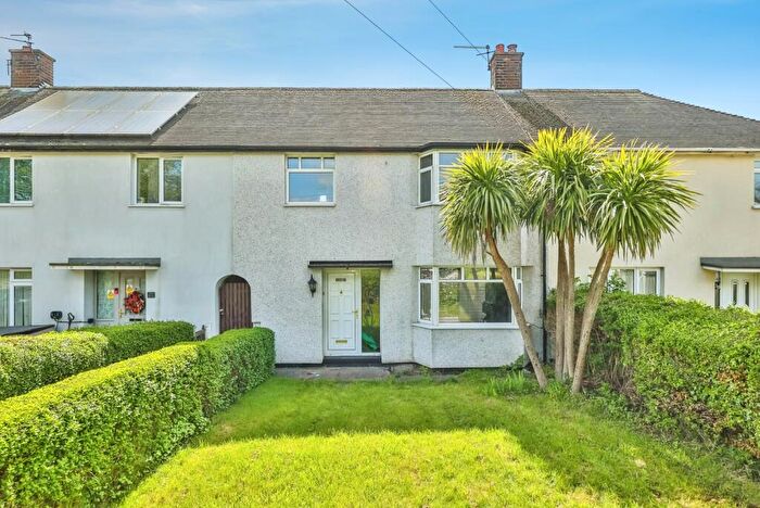 3 Bedroom Terraced House For Sale In Green Lane, Clifton, Nottingham, NG11