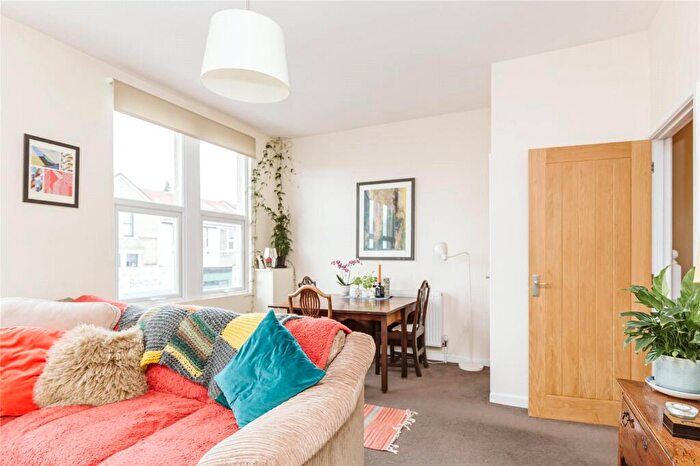 3 Bedroom Maisonette To Rent In Gloucester Road, Horfield, Bristol, BS7