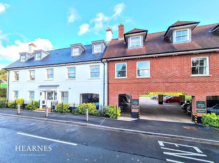 2 Bedroom Apartment For Sale In East Borough, Wimborne, BH21