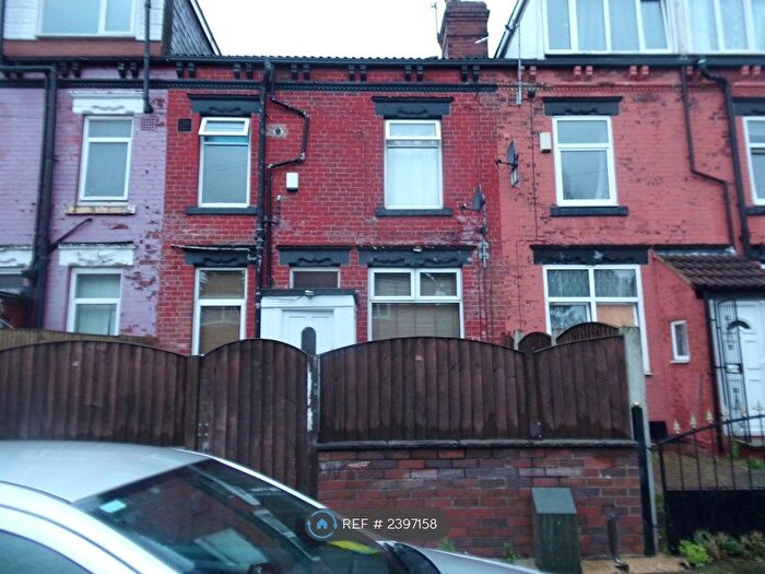 2 Bedroom Terraced House To Rent In Trafford Grove, Leeds, LS9