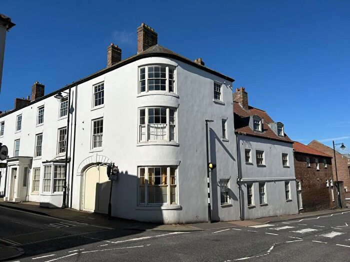 2 Bedroom Apartment To Rent In Coach House Court, Caistor, LN7