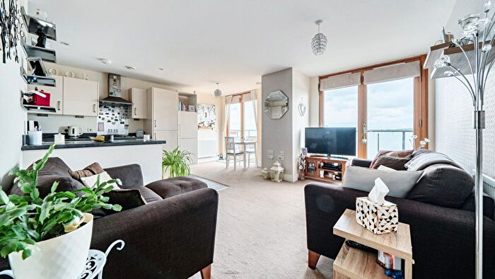 2 Bedroom Flat For Sale In Rosing Apartments, BR2