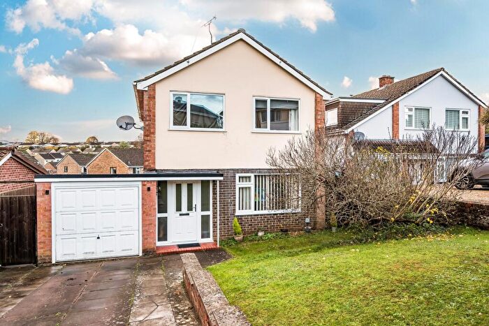 3 Bedroom Detached House For Sale In Leys Lane, Frome, BA11