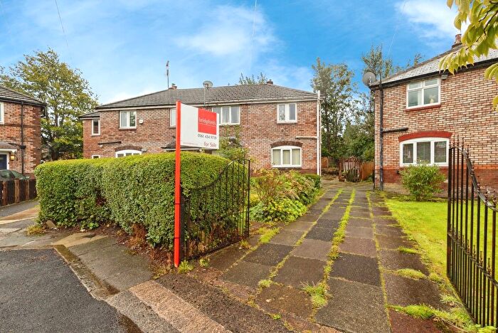 3 Bedroom Semi Detached House For Sale In Foxwood Gardens, Manchester, Greater Manchester, M19