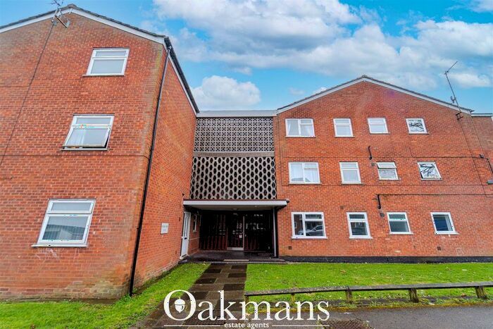 2 Bedroom Flat For Sale In May Farm Close, Hollywood, Birmingham, B47