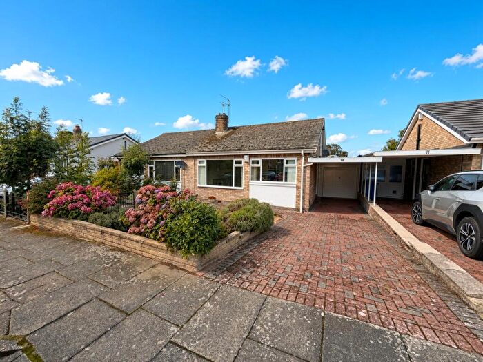 1 Bedroom Bungalow For Sale In Antonine Walk, Heddon-on-the-Wall, Newcastle Upon Tyne, NE15