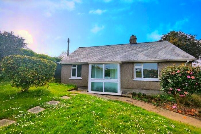 2 Bedroom Property To Rent In Parc An Manns, Falmouth, TR11