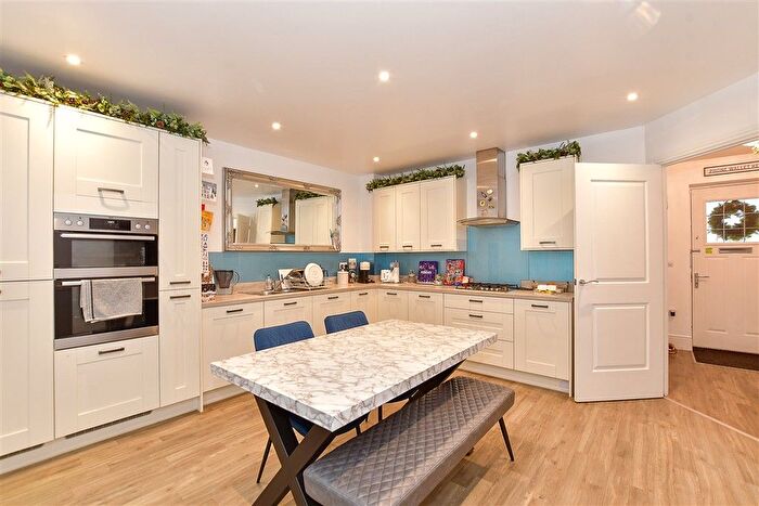 4 Bedroom Detached House For Sale In Challenger Way, Marden, Tonbridge, Kent, TN12