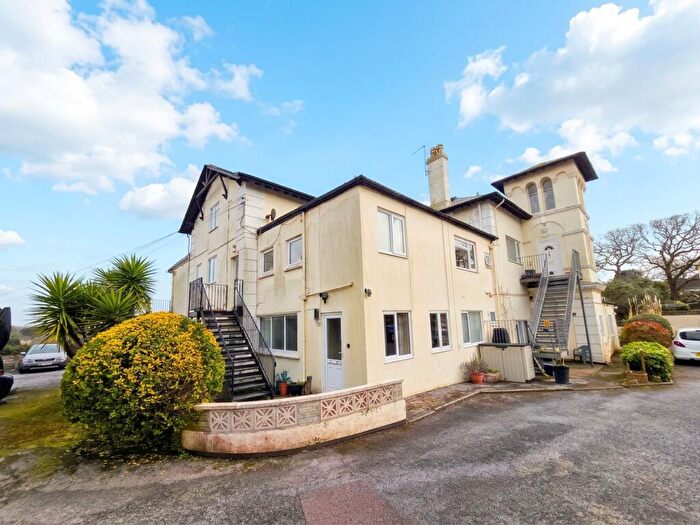 1 Bedroom Flat For Sale In Oak Park Villas, Dawlish, EX7