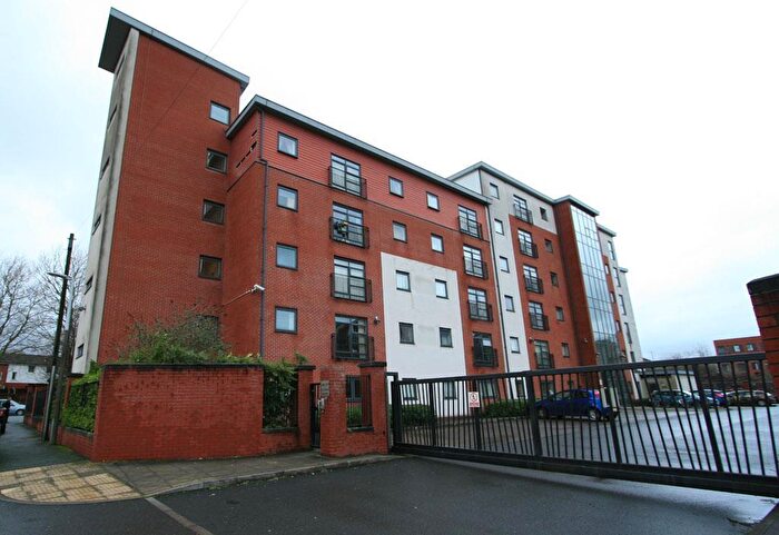 2 Bedroom Flat To Rent In Renolds House, Everard Street, Salford, M5