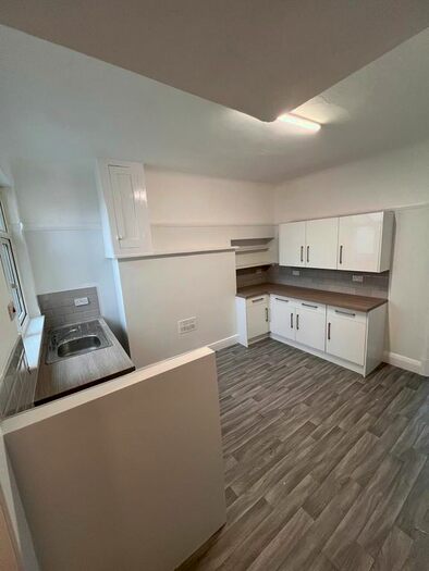 2 Bedroom Flat To Rent In King Street, Wallasey, CH44