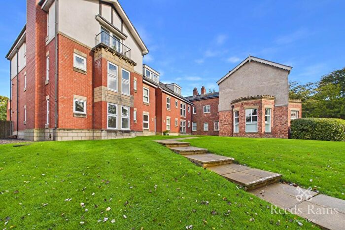 2 Bedroom Apartment To Rent In Bronington Close, Manchester, Greater Manchester, M22