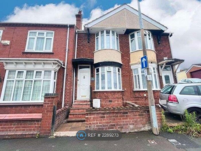 4 Bedroom Terraced House To Rent In Trinity Street, Brierley Hill, DY5