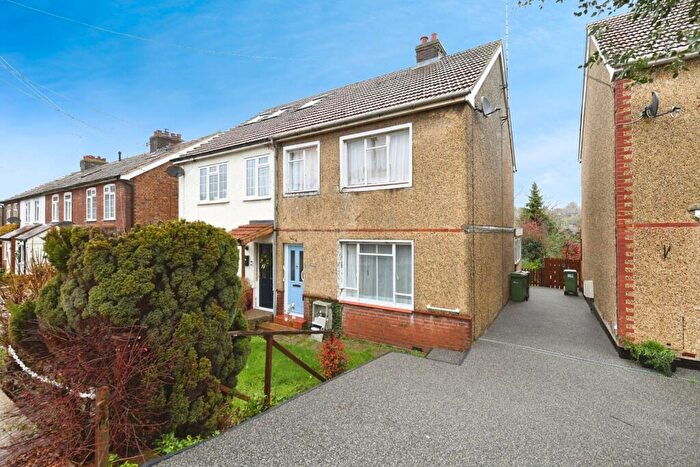 3 Bedroom Semi Detached House For Sale In Duggers Lane, Braintree, CM7