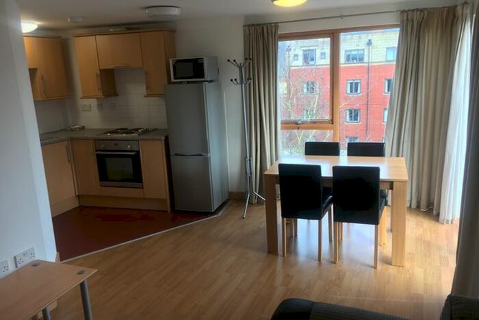 1 Bedroom Flat To Rent In Holloway Road, London, N7