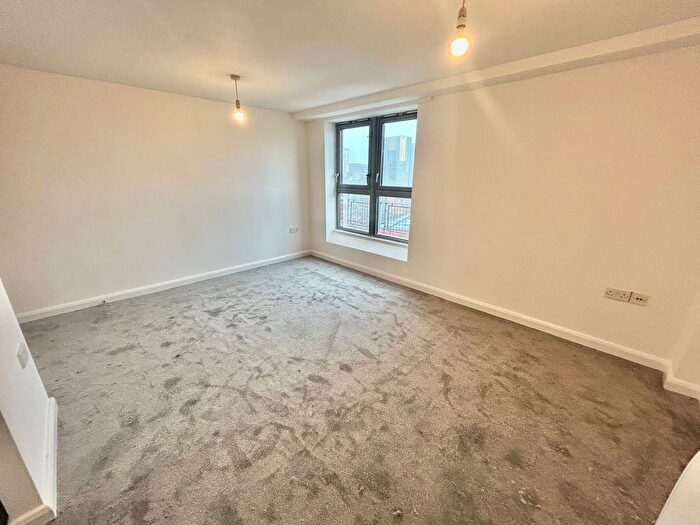 1 Bedroom Flat To Rent In Mansfield Road, Nottingham, NG1