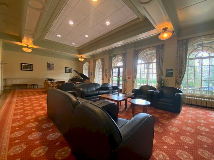 1 Bedroom Flat To Rent In Oxley Hall Student Accommodation, Weetwood Lane, Leeds, LS16