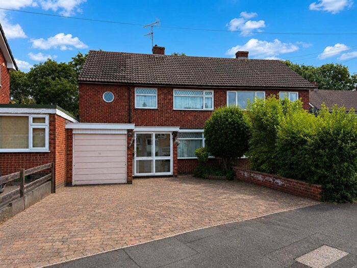 4 Bedroom Semi-Detached House For Sale In Fritchley Close, Huncote, Leicester, LE9