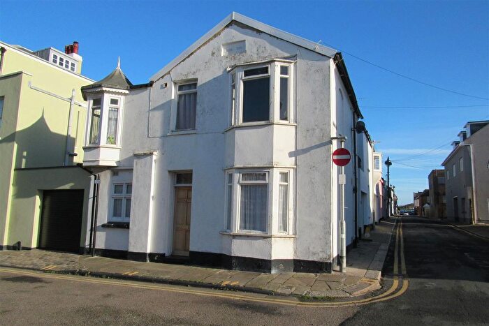 1 Bedroom Flat To Rent In Charles Street, Herne Bay, CT6