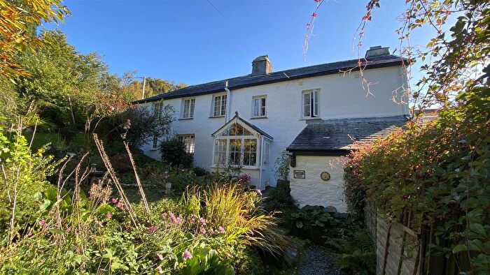 3 Bedroom Cottage For Sale In Trewen, Launceston, PL15