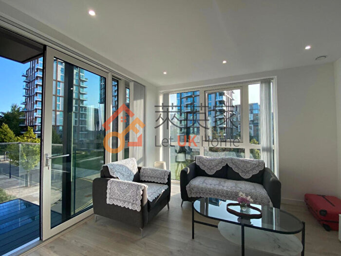 2 Bedroom Flat To Rent In Hartingtons Court Coster Avenue London, N4