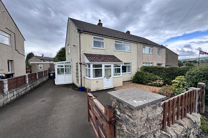 3 Bedroom Semi-Detached House For Sale In Grange Park Road, Chapel-En-Le-Frith, High Peak, SK23