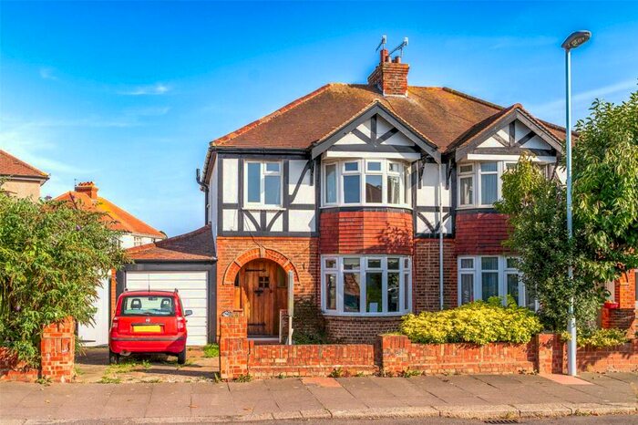 3 Bedroom Semi-Detached House To Rent In Bramley Road, Broadwater, Worthing, West Sussex, BN14