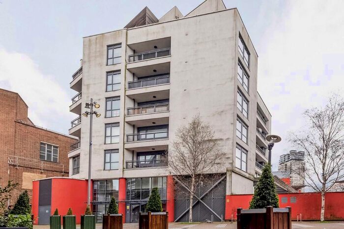 1 Bedroom Flat To Rent In Salway Place, London, E15