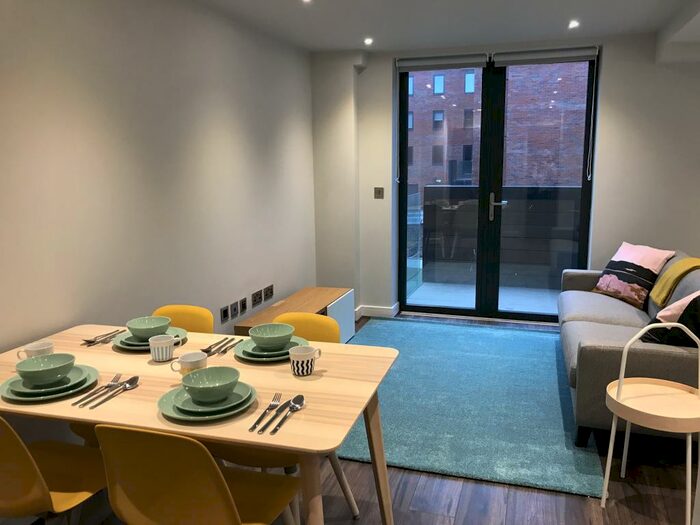 1 Bedroom Apartment To Rent In Moreton House, Urban Village, Jewellery Quarter, B1